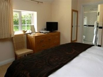 Hotel The Turtley Corn Mill South Brent Esterno foto
